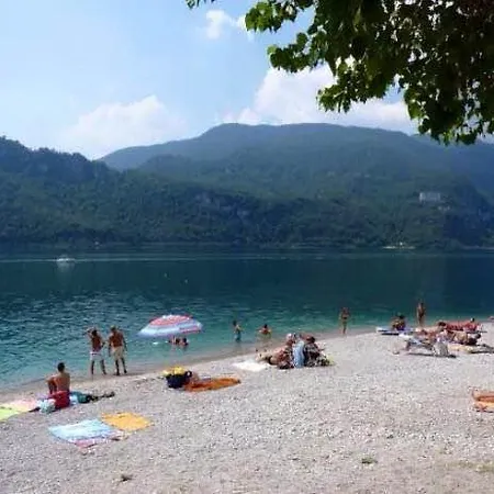 Lago * Abbadia Lariana